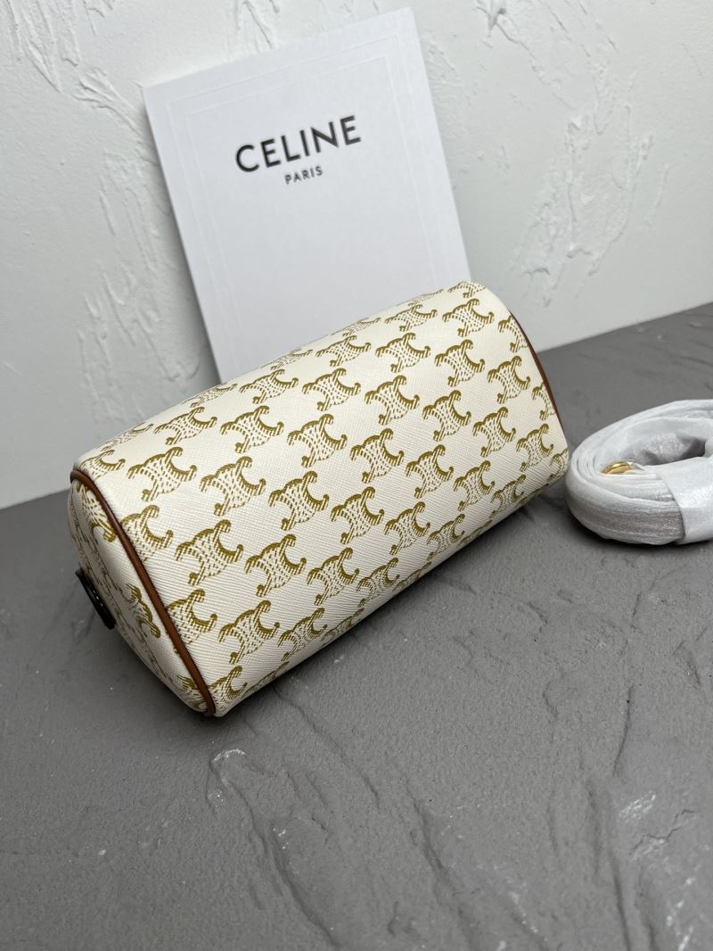 Ce1i*e triomphe bags